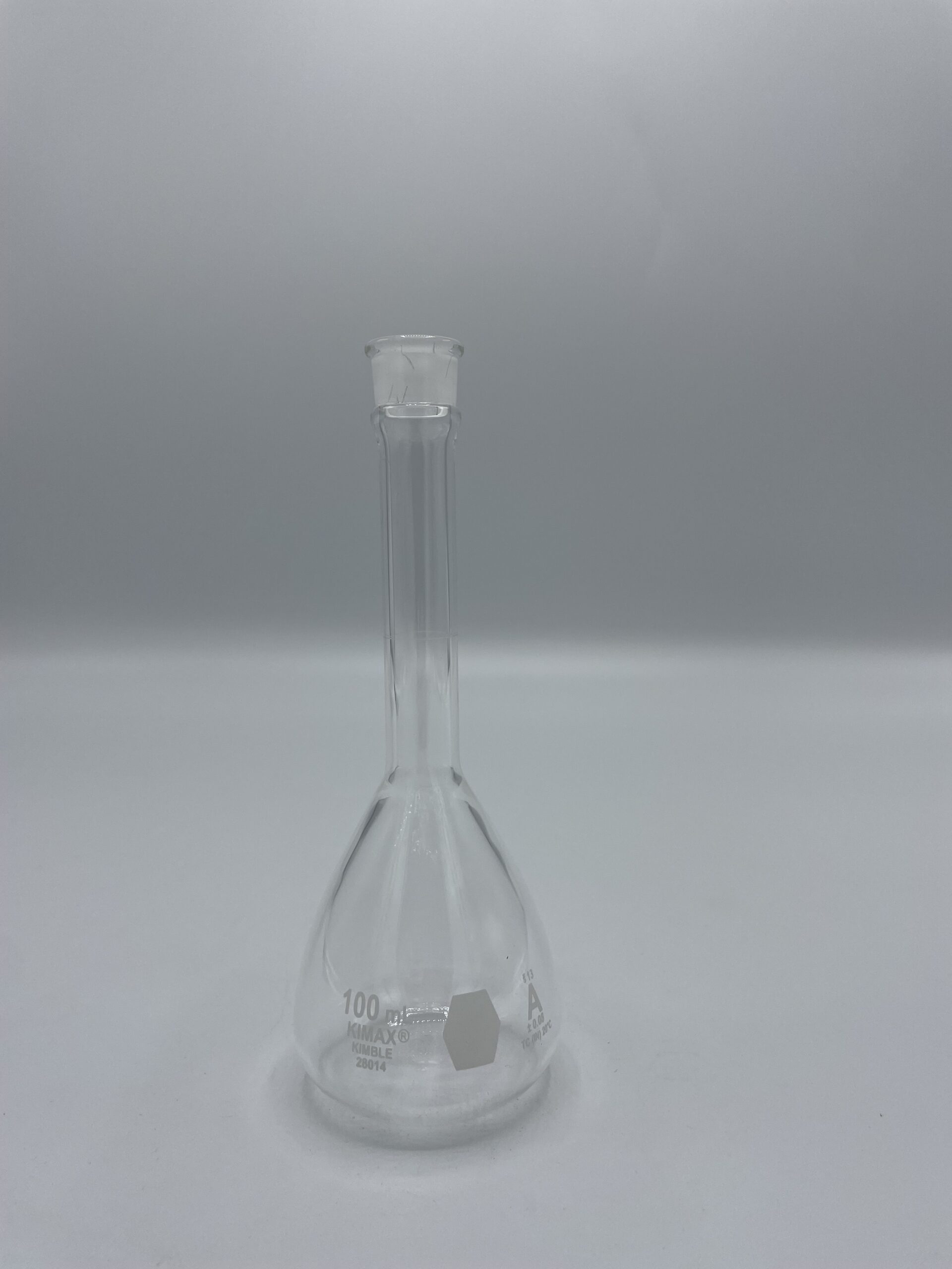 FK-881 - 100 ml Volumetric Flask w/ Ground-Glass Stopper, Kimax (FK881 ...
