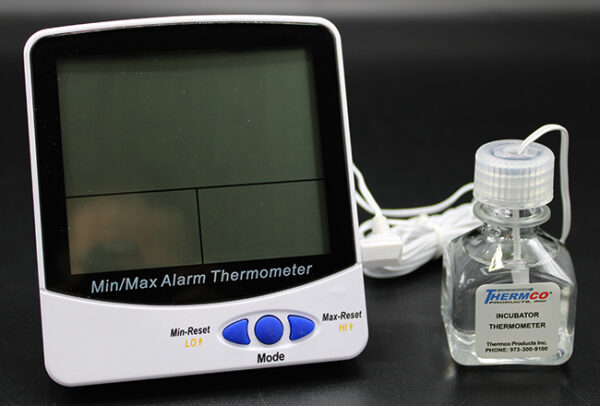 I-895 - Large-Display Digital Remote Certified Thermometer, Certified at 37°C (I895)