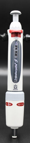 EA - PB-271 - Adjustable Volume Transferpette, 500-5000 μl (PB271)